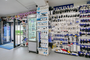 Chandlery & Parts Counter